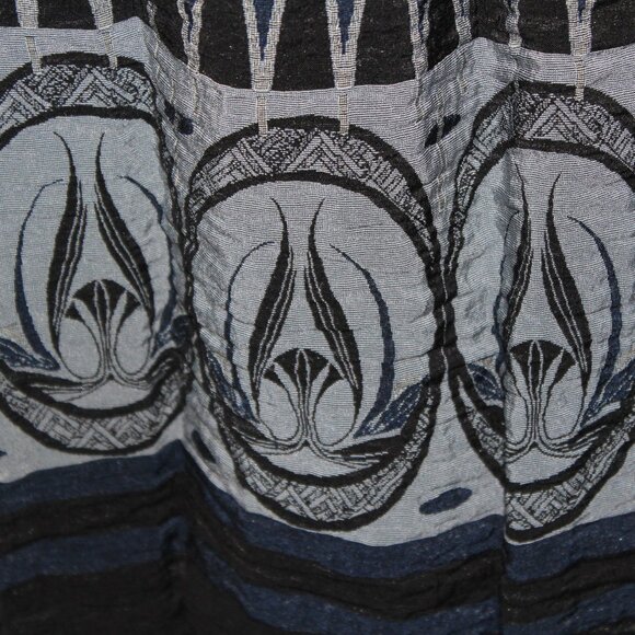 SALE Max Studio Black / Silver Geometric Design V-neck Smocked Dress S SMALL EUC - Picture 2 of 16